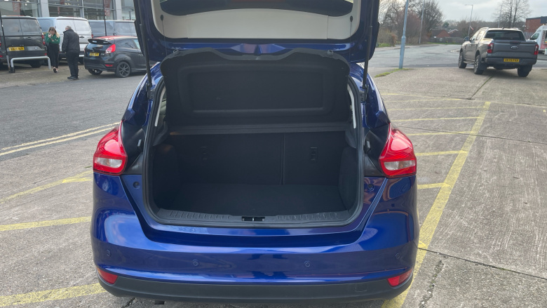 Ford Focus 1.0 EcoBoost 125 Zetec Edition 5dr Petrol Hatchback